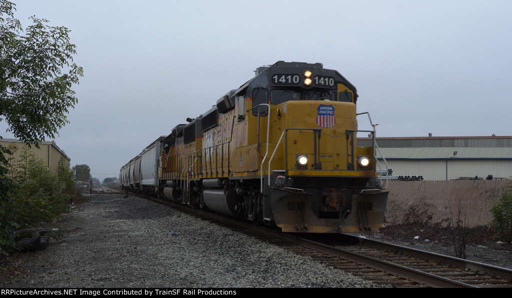 UP 1410 Leads the Mulford Local